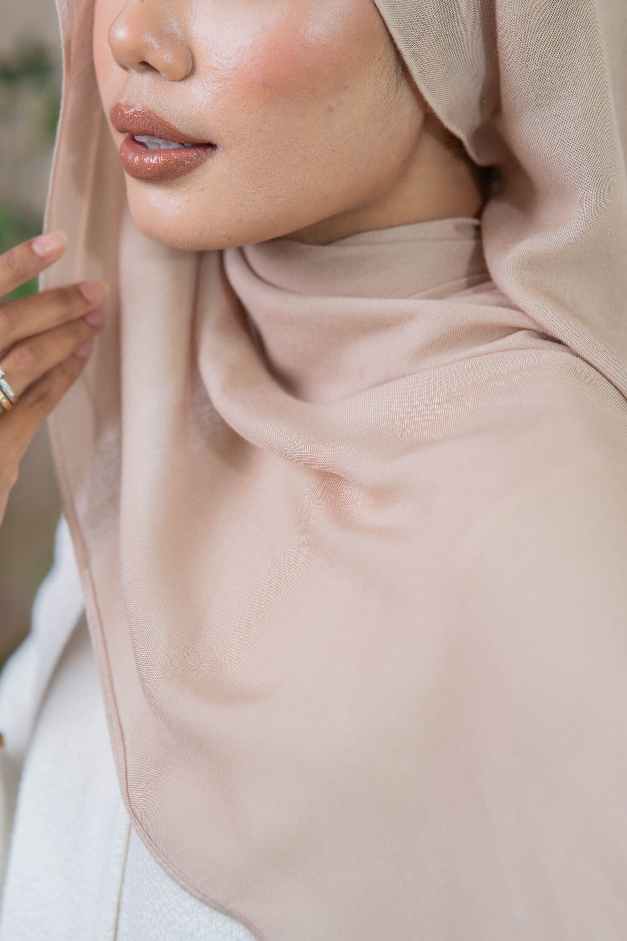 Modest - Image 5